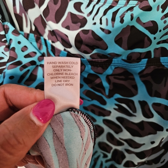 Avenue Tankini Swim Layerd Top, Size 26, Perfect For The Beach Summer Pool - Picture 7 of 7